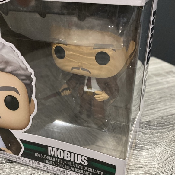 Funko Pop! | Loki #896: Mobius - Collectable Bobble-Head Figure - Picture 8 of 9